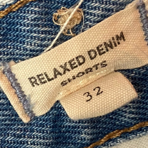 Madewell Destructed Relaxed Denim Shorts Blue distressed 21758 - Picture 4 of 10